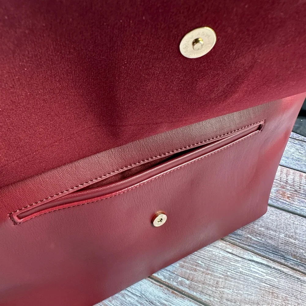 BADGLEY MISCHKA | Red Vegan Leather Tote Shoulder Bag NWT - Picture 5 of 7